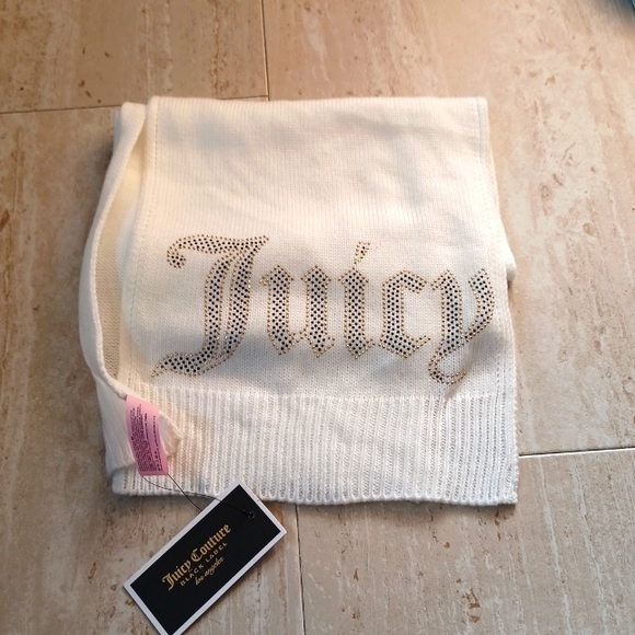Juicy Couture Accessories - NWT Juicy Couture Black Label Scarf